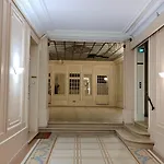 Cosy Appartement Next To Louvre